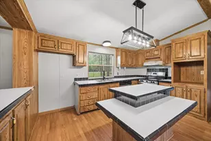 9554 Hindo Dr, Conroe, TX 77303 - Photo 8