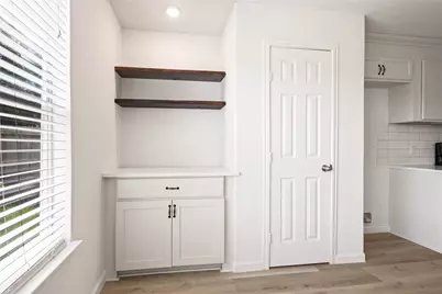 22511 Sweetglen Court, Spring, TX 77373 - Photo 10