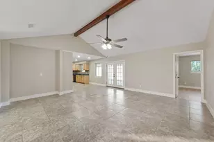 1117 E San Augustine St, Houston, TX 77536 - Photo 4