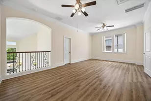6008 Community Dr, West University Place, TX 77005 - Photo 14
