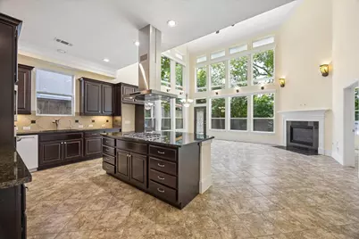 6008 Community Drive, West University Place, TX 77005 - Photo 8
