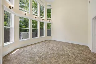 6008 Community Dr, West University Place, TX 77005 - Photo 10