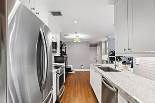 1818 Augusta Dr, Houston, TX 77057 - Photo 16