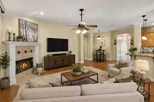 655 Windmill Way, Vidor, TX 77662 - Photo 8
