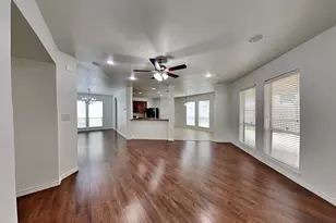 15818 Shoreline Terrace Dr, Houston, TX 77044 - Photo 4