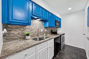 7932 Grow Ln, Houston, TX 77040 - Photo 16