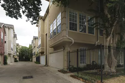 5302 Blossom Street, Houston, TX 77007 - Photo 1