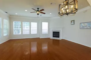 5302 Blossom St, Houston, TX 77007 - Photo 14