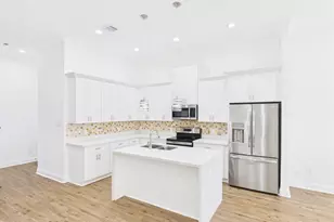 4619 Stassen St, Houston, TX 77051 - Photo 8