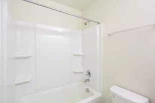 10014 Orchid Spring Ln, Houston, TX 77044 - Photo 18