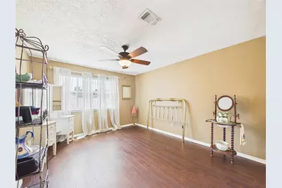 416 Meadowpoint Drive, League City, TX 77573 - Photo 36