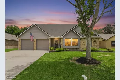 416 Meadowpoint Drive, League City, TX 77573 - Photo 1