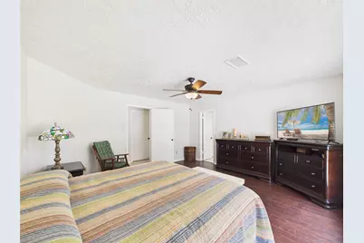 416 Meadowpoint Drive, League City, TX 77573 - Photo 24