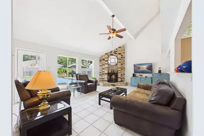 416 Meadowpoint Drive, League City, TX 77573 - Photo 16