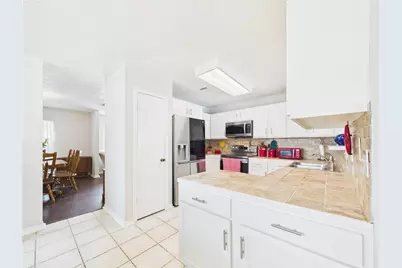 416 Meadowpoint Drive, League City, TX 77573 - Photo 22