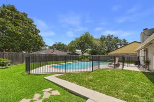 416 Meadowpoint Dr, League City, TX 77573 - Photo 40