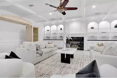317 Avenue Of Oaks Street, Houston, TX 77009 - Photo 10