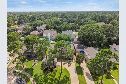 7515 Honey Creek Lane, Houston, TX 77095 - Photo 28
