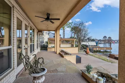 7159 Kingston Cove Lane, Willis, TX 77318 - Photo 4
