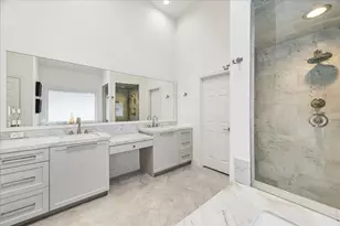 234 S Post Oak Ln, Houston, TX 77056 - Photo 14