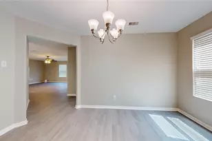 2818 N Red Birch Cir, Houston, TX 77038 - Photo 18