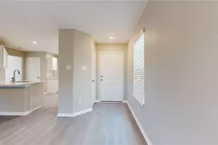 2818 N Red Birch Cir, Houston, TX 77038 - Photo 4