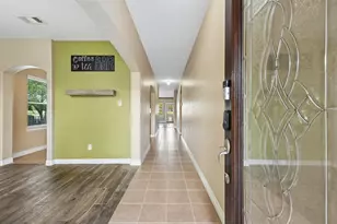 18654 Walden Glen Cir, Humble, TX 77346 - Photo 2