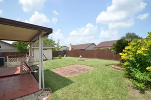 12322 Tambourine Dr, Houston, TX 77477 - Photo 26