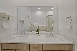 594 Janisch Rd, Houston, TX 77018 - Photo 20