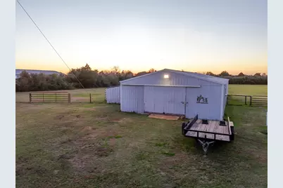 19989 Meadow Bend Road, Waller, TX 77484 - Photo 32