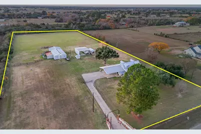 19989 Meadow Bend Road, Waller, TX 77484 - Photo 8