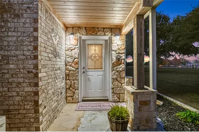 19989 Meadow Bend Road, Waller, TX 77484 - Photo 8