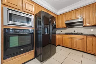 7814 Millbrook Dr, Houston, TX 77095 - Photo 14