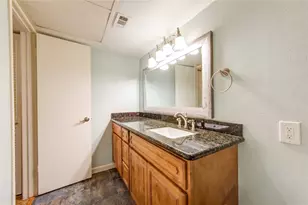361 N Post Oak Ln, Houston, TX 77024 - Photo 12