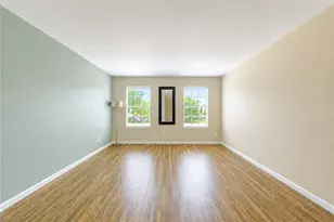 361 N Post Oak Ln, Houston, TX 77024 - Photo 6