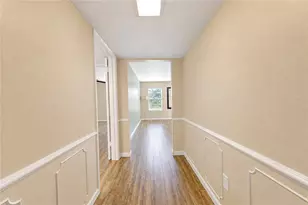361 N Post Oak Ln, Houston, TX 77024 - Photo 18