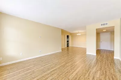 361 N Post Oak Lane #241, Houston, TX 77024 - Photo 6