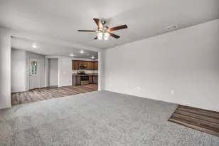 1641 Lucky St, Bryan, TX 77803 - Photo 4