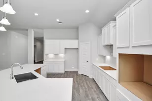 2069 Corn Thistle Wy, Magnolia, TX 77355 - Photo 12
