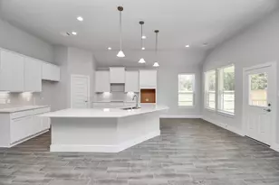 2069 Corn Thistle Wy, Magnolia, TX 77355 - Photo 10