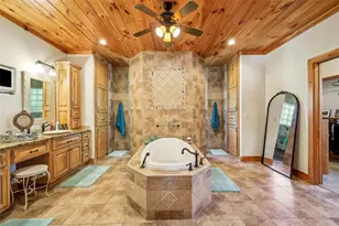 225 McGregor Dr, Brookeland, TX 75931 - Photo 20