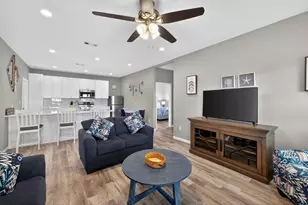 971 Meynig Dr, Crystal Beach, TX 77650 - Photo 8