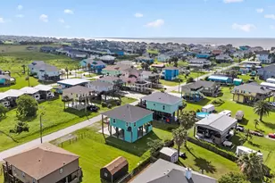 971 Meynig Dr, Crystal Beach, TX 77650 - Photo 36
