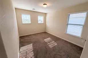 6523 Hunters Creek Ln, Baytown, TX 77521 - Photo 14