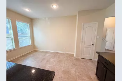 6523 Hunters Creek Lane, Baytown, TX 77521 - Photo 8