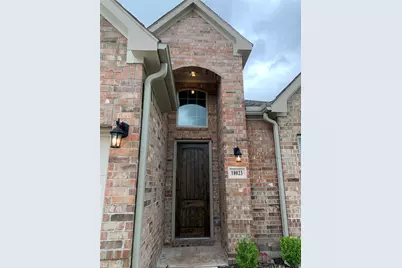 10023 Thicket Park Lane, Humble, TX 77396 - Photo 2