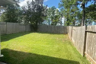 49 Woodland Hills Dr, Conroe, TX 77303 - Photo 10