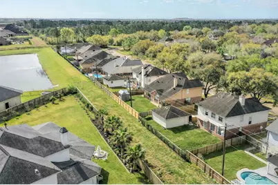 1807 N Mission Circle, Friendswood, TX 77546 - Photo 26