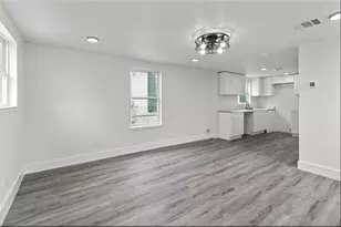 3312 Sealy A and B, Galveston, TX 77550 - Photo 10