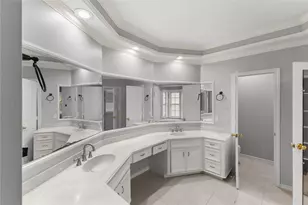5611 Garden Point Dr, Kingwood, TX 77345 - Photo 26